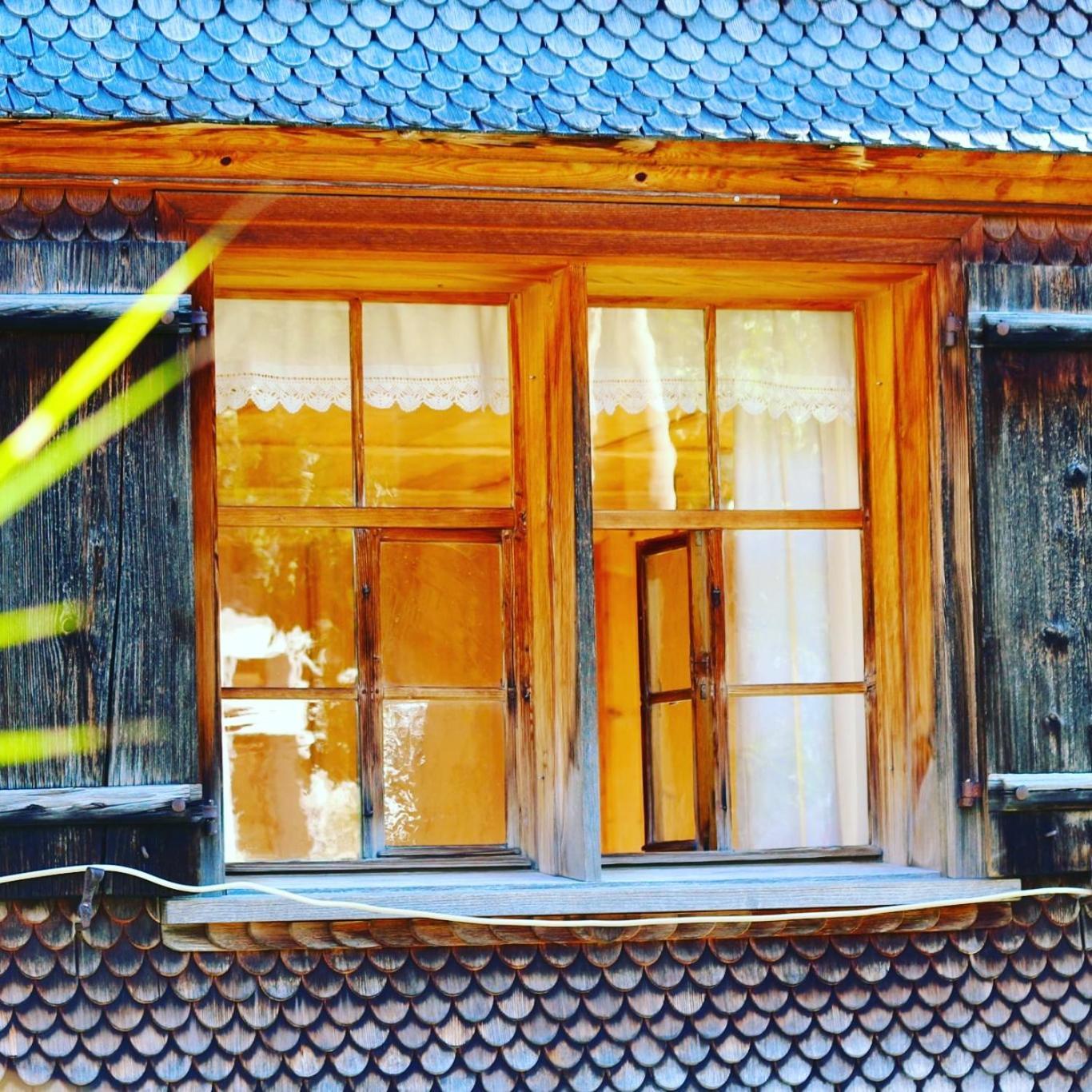 ホテル Naze'S Hus メラウ エクステリア 写真